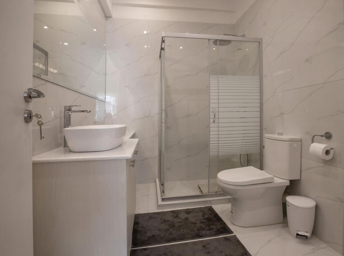 Upscale Luxury Athens Renovated Dream Home In One Of The Most Favorable Locations By National Gardens, Zoo & Hellenic Parliament In Syntagma And Stylish Exquisite Kolonaki Neighborhood מראה חיצוני תמונה